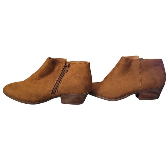 Women's Tan Ankle Boots - Picture 1 of 7